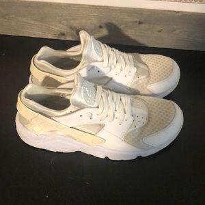 Nike huarache size 11.5 good condition!